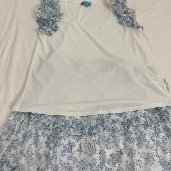 NWOT CeCe Double Ruffle Sleeve Top - Picture 5 of 7
